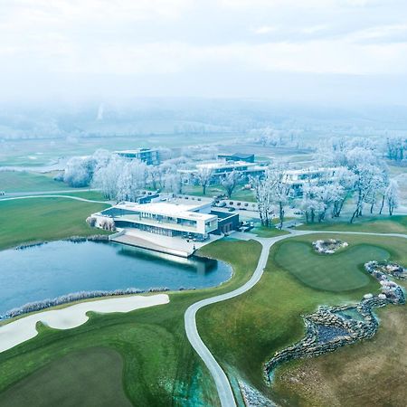 Zala Springs Golf Resort Zalacsány Buitenkant foto